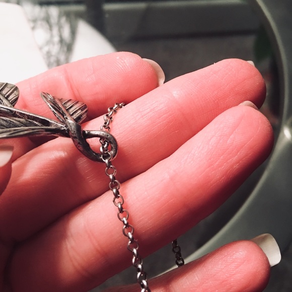 Leaf Faux Pearl Acorn Long Necklace Earring Set - Picture 7 of 7